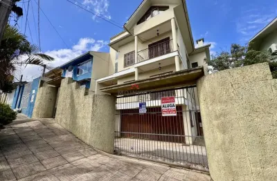 Casa com 3 quartos, para alugar no bairro nossa senhora das graças em canoas