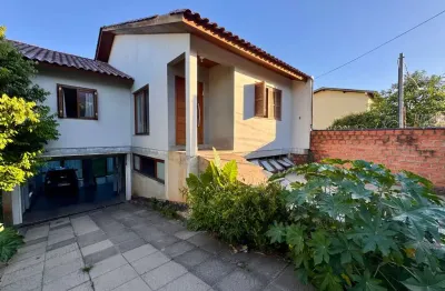 Casa com 4 quartos  no bairro nossa senhora das graças em canoas