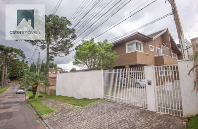 Sobrado triplex 4 quartos, suíte, 2 vagas - codomínio bariguy village - campo comprido - curitiba/pr