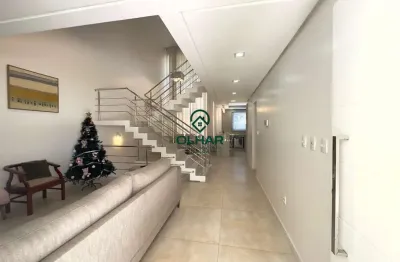 Casa com 3 quartos à venda na Rua Juventino dos Santos Barbosa, 54, Coqueiros, Florianópolis por R$ 2.800.000