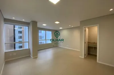 Sala comercial para alugar na Rua Elizeu Di Bernardi, 34, Campinas, São José por R$ 3.500