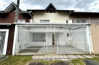 Casa com 3 quartos para alugar na rua roberto faria, fanny, curitiba por r$ 2.800