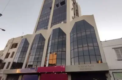 Sala comercial à venda na rua saldanha da gama, 827, centro, são leopoldo por r$ 130.000
