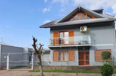 Casa com 4 quartos à venda na rua epifâneo fogaça, 450, cristo rei, são leopoldo por r$ 1.998.000