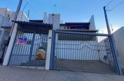 Casa com 3 quartos à venda na rua paulo uebel, 69, campestre, são leopoldo por r$ 750.000