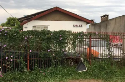 Casa com 2 quartos à venda na joão rodrigues, 816, piratini, sapucaia do sul por r$ 250.000