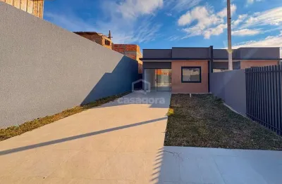 Casa com 3 quartos e amplo terreno no bairro estados, fazenda rio grande - pr