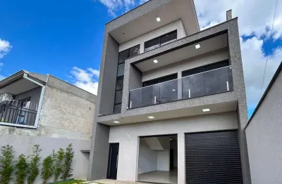 Triplex Novo com Área Comercial no Bairro Veneza em Fazenda Rio Grande