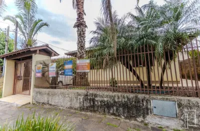 Casa com 3 quartos à venda na jacarandá, 84, ideal, novo hamburgo por r$ 550.000