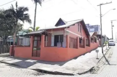 Casa com 2 quartos para alugar no Santo Afonso, Novo Hamburgo 