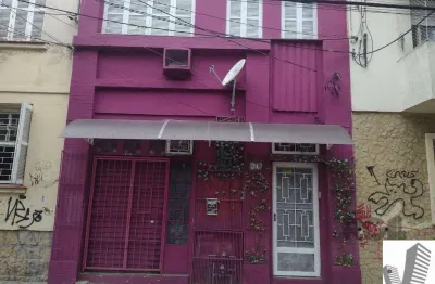 Prédio comercial,280,50m2 de área de terreno,na Cidade baixa