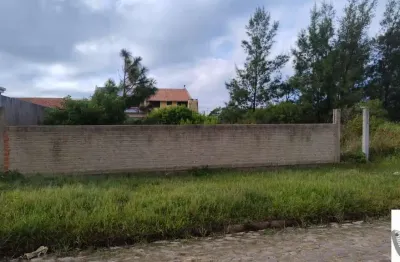 Excelente Terreno na praia, já murado,  em Imbé. R$ 250.000,00