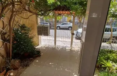 Apartamento com 2 quartos à venda na Rua Alberto Torres, --, Cidade Baixa, Porto Alegre