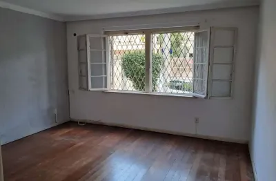 2d térreo com dependência externa e pátio.  67,45m² auxiliadora - preço convidat