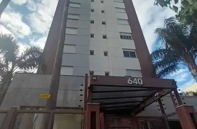 Apartamento com 2 quartos para alugar no Menino Deus, Porto Alegre 