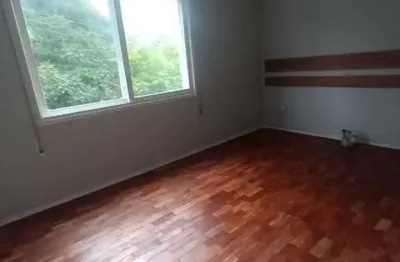 Apartamento com 2 quartos para alugar na Praia de Belas, Porto Alegre 