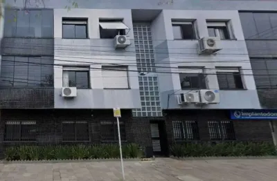 Apartamento com 4 quartos para alugar no Menino Deus, Porto Alegre 