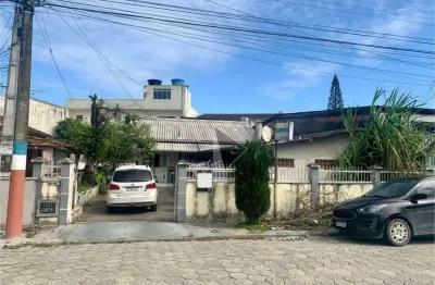 Casa com 3 dormitórios à venda, 70 m² por r$ 545.000 - meia praia - navegantes/sc