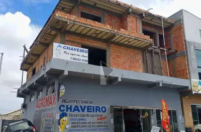 Sobrado à venda com 2 salas comercias, por r$ 1.800.000 - machados - navegantes/sc