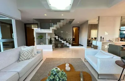 Casa a venda no condomínio royal tenis com 04 quartos