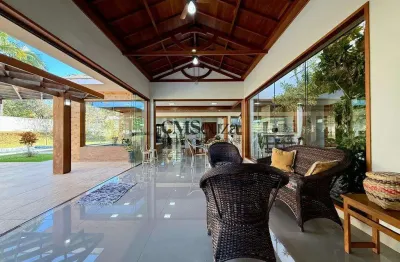 Casa à venda em londrina, recanto do salto, com 4 quartos, com 352 m², estancia bom tempo