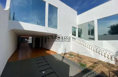 Casa comercial para alugar na Avenida Higienópolis –  330m² de área construída – Londrina