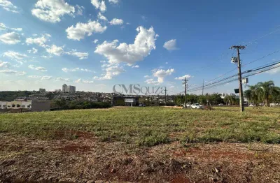 Terreno à venda próximo à UEL com 644 m² e zoneamento misto em Londrina - Portal de Versalhes