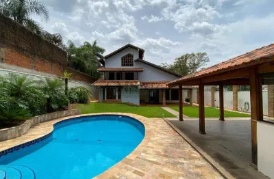 Casa para alugar em londrina, gleba palhano, com 5 quartos, com 100 m²
