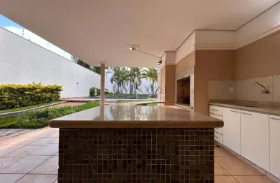 Casa ampla para locação no Bela Suíça – 423,19m² construídos, terreno de 1.109,58m², 3 suítes, lazer completo – Londrina