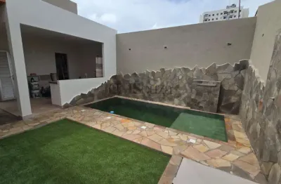 Casa recém-reformada para venda e locação – 160m², 3 quartos (1 suíte), lazer com piscina - vila larsen 1, londrina