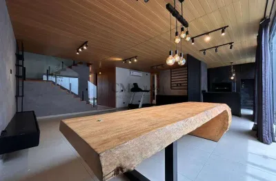 Casa para alugar próxima ao Lago Igapó – 3 quartos (2 suítes e closet), 286m², 4 vagas – Jardim Maringá, Londrina