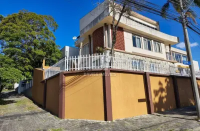 Casa com 6 quartos à venda na Rodovia BR-116, 1354, Tarumã, Curitiba, 390 m2 por R$ 1.790.000