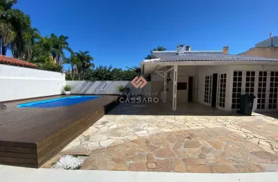 Casa com 5 quartos à venda em jurerê internacional, florianópolis , 272 m2 por r$ 6.500.000