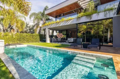 Casa com 4 quartos à venda em jurerê internacional, florianópolis , 564 m2 por r$ 13.990.000