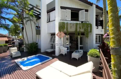 Casa com 6 quartos à venda em jurerê internacional, florianópolis , 650 m2 por r$ 8.250.000