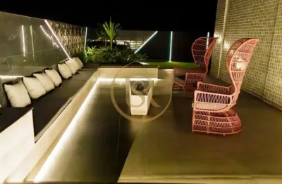 Apartamento à venda na A. Senador Atílio Fontana, 161, Balneário Perequê, Porto Belo