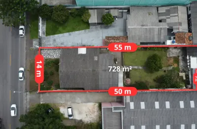 Terreno de 728 m², localizado no bairro Boqueirão em Curitiba/PR