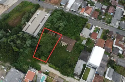 Terreno à venda na Rua Miguel Zanon, 212, São Dimas, Colombo