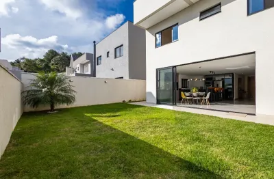Casa ampla com quintal em condomínio - campo pequeno/colombo