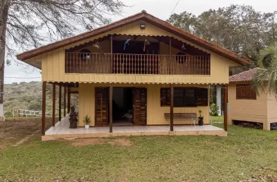 Chácara (mini haras) à venda com casa sede em tijucas do sul/pr.