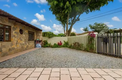Casa térrea averbada à venda, 175m², 4 quartos, 4 vagas, com edícula e quintal - bairro boa vista - curitiba/pr