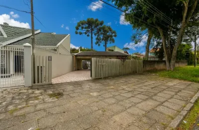 Casa térrea averbada à venda, 175m², 4 quartos, 4 vagas, com edícula e quintal - bairro boa vista - curitiba/pr