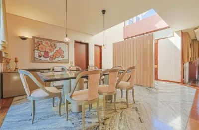 Casa à venda, 4 suítes, 4 vagas no cristo rei - curitiba paraná.