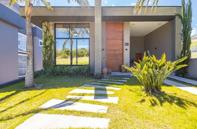 Casa em condomínio em santa felicidade, 4 quartos, 1 suíte, 4 vagas