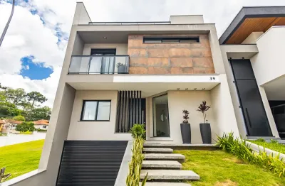 Casa com elevador, mobiliada, 4 quartos (3 suítes) e terraço panorâmico, Boa Vista - Curitiba