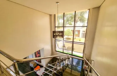 Casa com 3 quartos à venda na Avenida do Café, Conjunto Café, Londrina