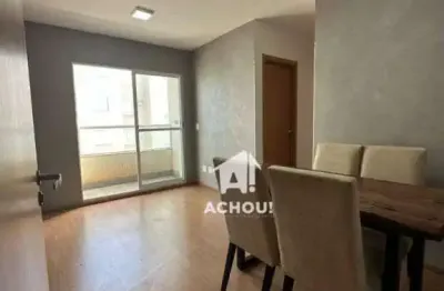 Apartamento novíssimo, andar alto, com armários planejados na cozinha e banheiro, proximo a uel e a toda rede comercial!