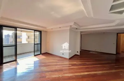 Andar alto, vista excelente, 3 suítes, prontinho para morar, 2 vagas e mais um depósito!