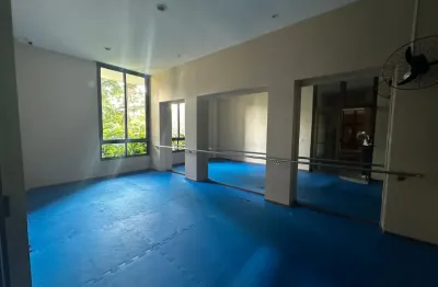 Apartamento com 3 quartos para alugar na Avenida Alphaville, 634, Alphaville I, Salvador