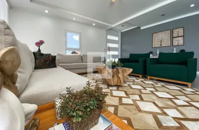 Excelente casa - alto padrão com 03 suítes, vista mar na agronômica/fpolis.